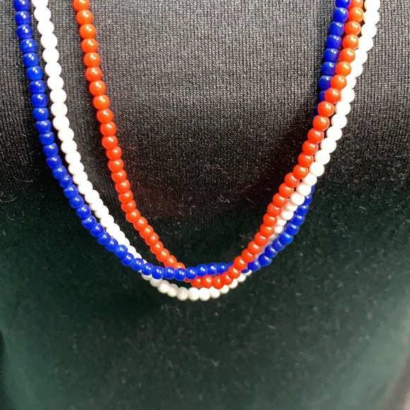 Vintage 3 strand beaded necklace - Picture 3 of 10